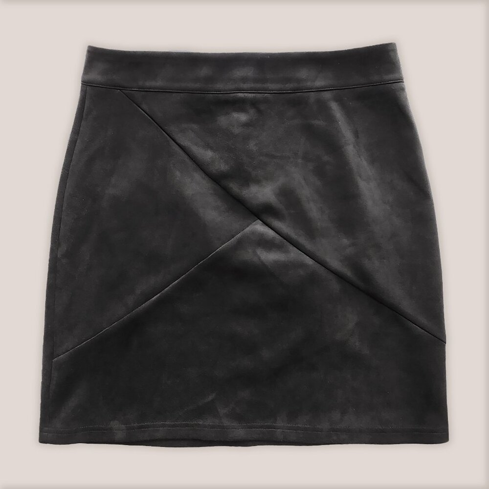 Mangopop Black Faux Suede Pencil Skirt